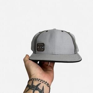 Y2K Billabong new era fitted surfer boho hat Men 7 3/8 grey flat brim